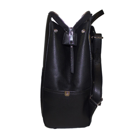 Black Cobra Bag
